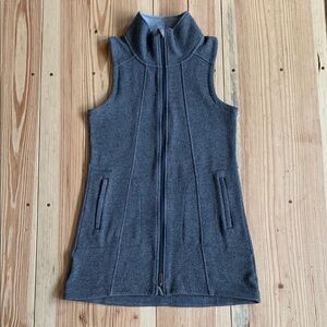 Toad & Co Polyester Wool Blend Grey Sweater Vest Women’s Small